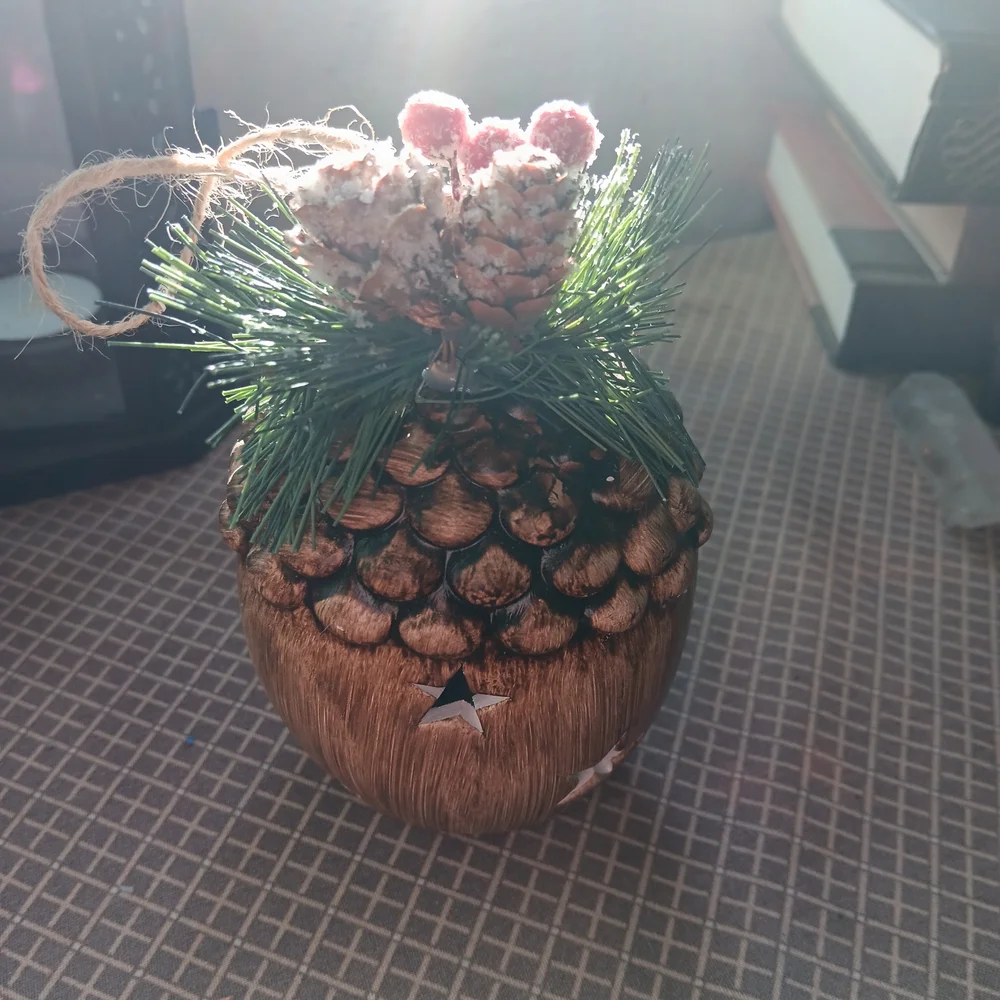 Pinecone Fairie lantern- w/ Stars Nwots - Picture 4 of 10